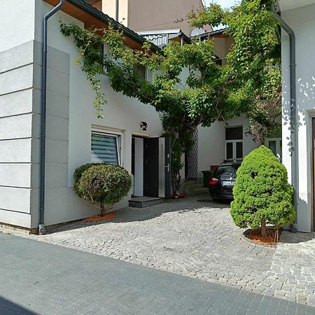 Kiwi Apartament Muszyna Bagian luar foto
